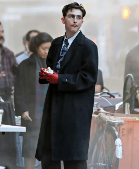 Timothee-Chalamet-Marty-Supreme-Trending-Black-Coat-closure Timothée Chalamet Marty Supreme Trending Black Coat