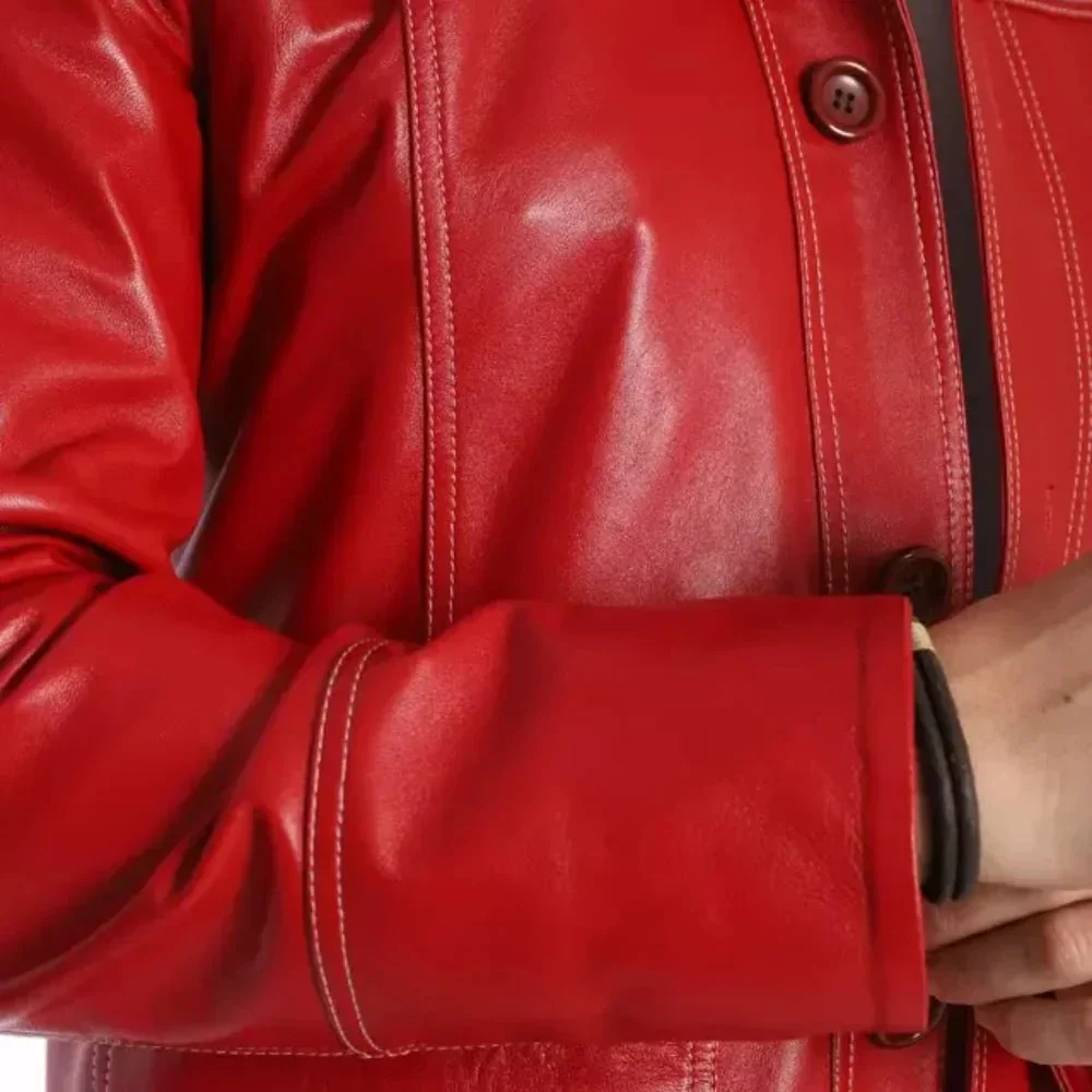 Red-leather-coat-brad-pitt_73234dd8-6259-478a-ab33-e2ef51dad4de-199526